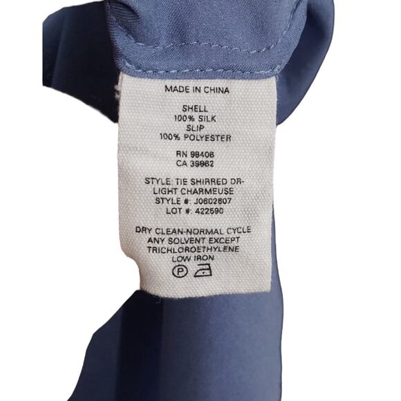 Theory Women's Size 2 Tie‎ Neck Shirred Dress Lightweight Charmeuse Silk Flowy - Picture 6 of 9